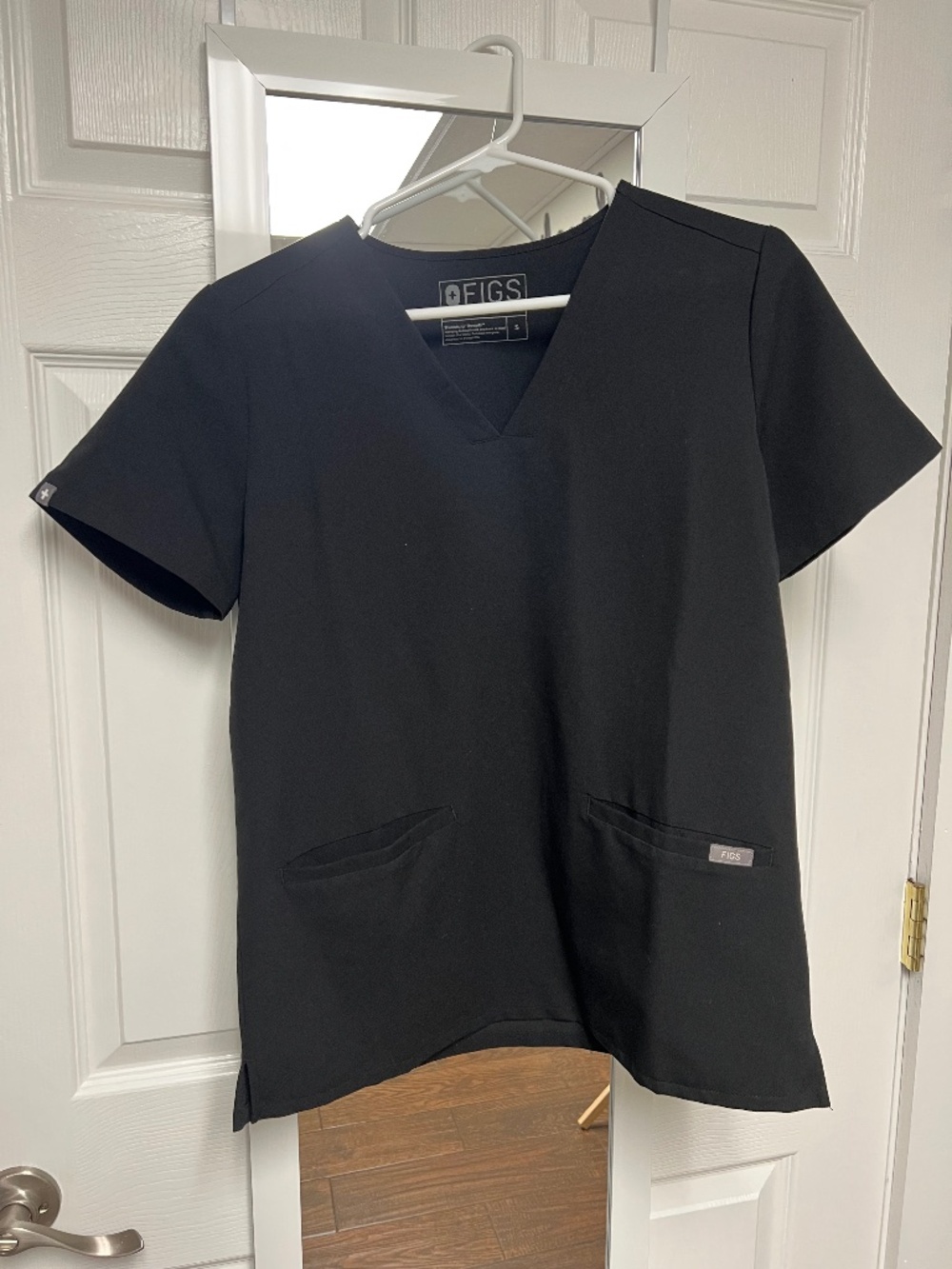 Small figs Casma Three-Pocket Scrub Top and Livingston Scrub Pants